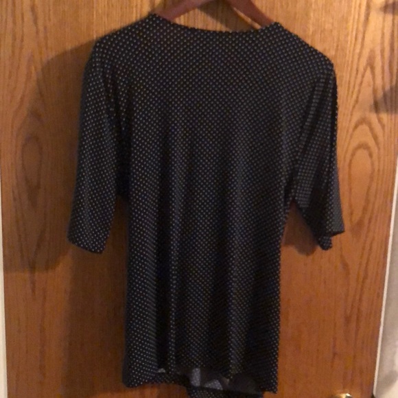 Jones New York XL faux wrap top. - Picture 5 of 5